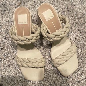 Dolce vita sandals